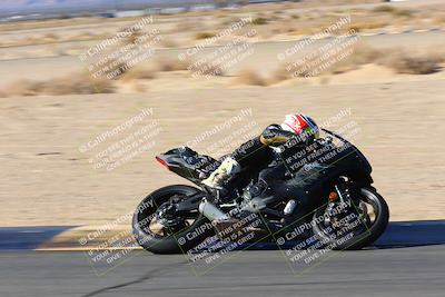 media/Jan-09-2022-SoCal Trackdays (Sun) [[2b1fec8404]]/Turn 8 (1045am)/